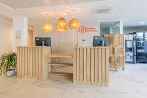 Appart'hotels Residence Pierre et Vacances Cap Cassis Calanques : photos des chambres