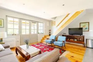 Cottage Becca , heated pool with salt water - Dračevice