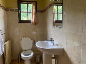 Maisons de vacances Maison normande au coeur de Le Bec-Hellouin : photos des chambres