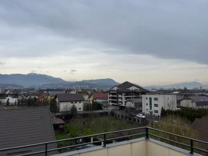 Apartment with terrace & Mountain View in Tractorul