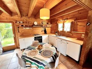 Maison en bois en 2ème ligne