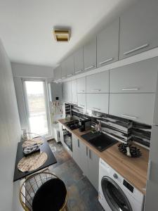 Garsoniera Soarelui 69