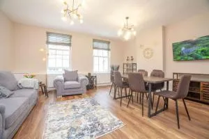 Spacy 3 BR Woolwich apartment - North Woolwich