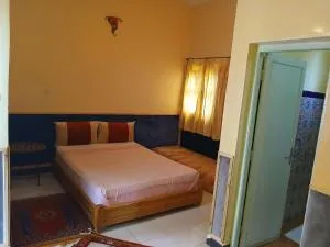 Jardín el alaoui - 阿格兹