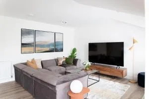 Penthouse Apartment at Loch Lomond with 2 bedrooms - Bonhill