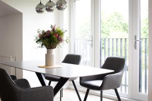 Penthouse Apartment at Loch Lomond with 2 bedrooms