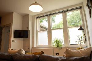 Luxury Ground Floor Flat, Uppermill, Saddleworth