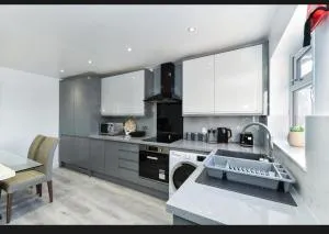 Windmill Villa - 萨顿因阿什菲尔德