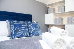 Modern stylish 2 bedroom apartment in East London