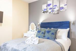 Modern stylish 2 bedroom apartment in East London