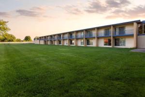 Baymont by Wyndham Bay City