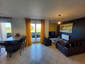 Duplex blue and yellow- Groupama Stadium-Eurexpo-Lyon