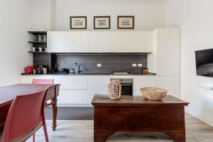 Homeby, Casa Melzo chic apartment in Porta Venezia