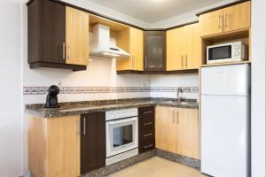 Home2Book Serene Apt & Pool, Costa Adeje Escape