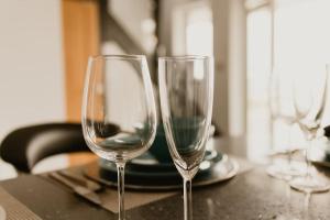 The Sun Deck Apartment - Westbrook Bay Beach - By Goldex Coastal Breaks