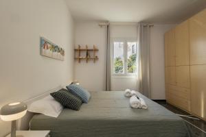 Two-Bedroom Apartment with Garden View