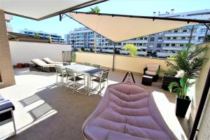 Los Alamos playa, piscina, parking y Padel