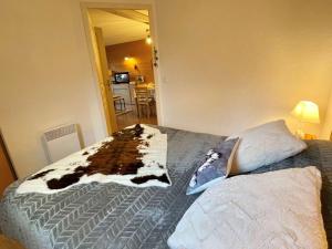 Appartement confortable Flumet - Piscine, Parking, 2 ch, 6 pers - FR-1-603-69