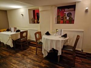 Room near East Midland Airport 7