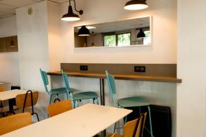 Hotels Premiere Classe Paris-Ouest Gennevilliers : photos des chambres