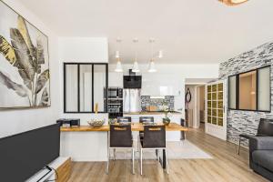 "Rue Longue" Vue Mer, Spacieux, Rénové