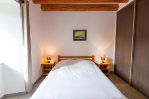 Maisons de vacances Gite Gite de France 6/10 personnes a La Ferme Lionnet : photos des chambres