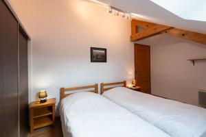Maisons de vacances Gite Gite de France 6/10 personnes a La Ferme Lionnet : photos des chambres