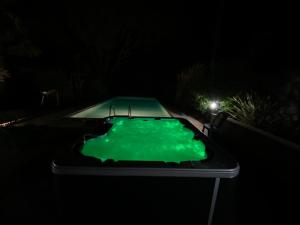 Sejours chez l'habitant VILLA & SPA-SAUNA-PISCINE-MASSAGES du 