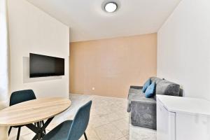 Appartements Studio spacieux Rez-de-chaussee banlieue Paris- II : photos des chambres