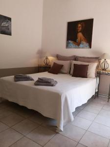 Maisons de vacances Domaine en Provence Gite la Ferrandiere : photos des chambres