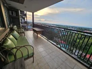 BalaiCo Tagaytay 10F 1BR 57Sqm with Huge balcony - Iruhin