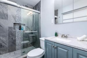 Cozy Getaway with Pool and Putting Green Unit 2