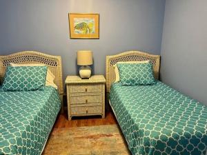 ROYAL GARDEN RESORT 914 condo