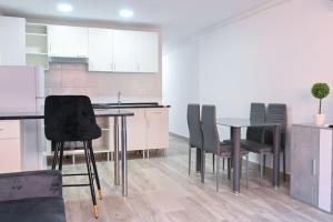 For You Rentals Acogedor apartamento TEMPORAL de un dormitorio en Chamartin MMA322B