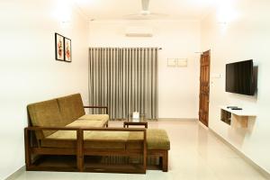 Castilo Inn Hotel Apartments