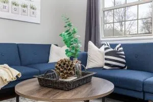 Queen Bed Apt in West Hartford - 罗基希尔