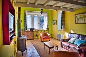 Maisons de vacances Mas Suejol : Maison de Vacances