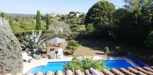 Maisons de vacances LA VALANAIS - Maison de Vacances entiere climatisee avec piscine privee : photos des chambres