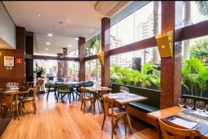 Luix Londrina Flat Hotel c jacuzzi, ar quente e frio