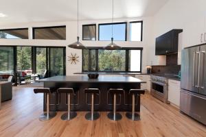 30 Aspen Circle