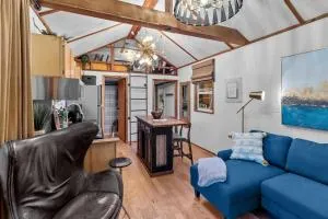 Tiny Emerald -cabin On Emerald Isle With Kayaks! - Flournoy