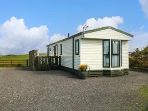 Cae Carreg - Bodewryd