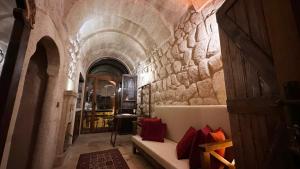 Rocca Stone Suite