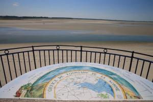 Les Pieds dans le sable