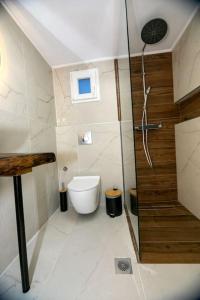 Estia Wood Living & Spa, Nea Kallikrateia