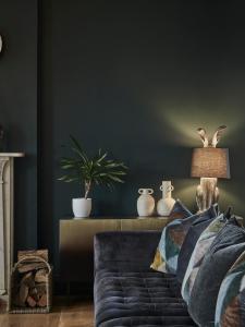The Regency by Birch Stays