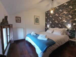 Villas Les Terrasses du Carlat Le four a pain, situation ideale pour visiter la Dordogne, piscine, jardin, parc, charme : photos des chambres