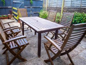 Entire 5 Bedroom Comfortable House in Eastbourne
