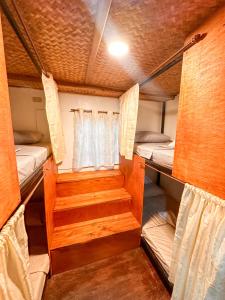 Hangouts Hostel El Nido