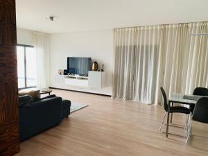 Modern Flat near Lisbon